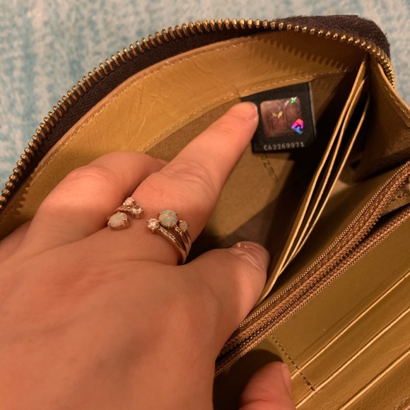 Authentic Fendi Monogram FF polka dot wallet - Picture 4 of 13